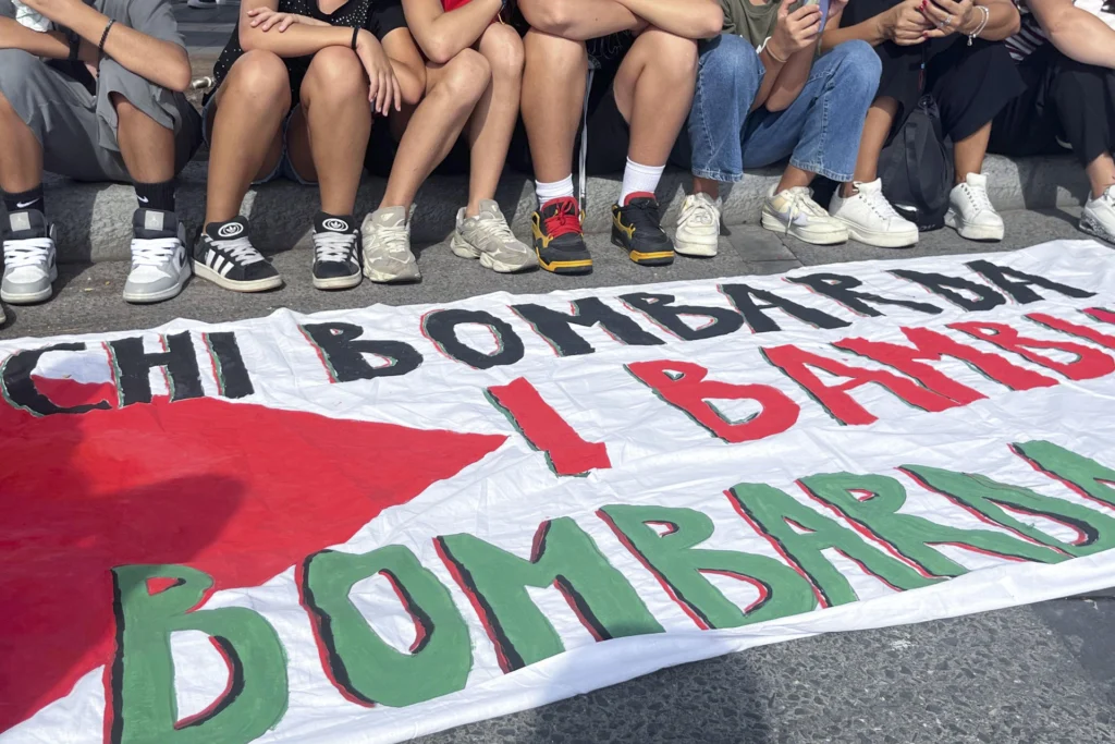 Italia paraliza el país contra la guerra: huelga general une clase trabajadora y juventudes contra el sionismo armado y el capitalismo militar