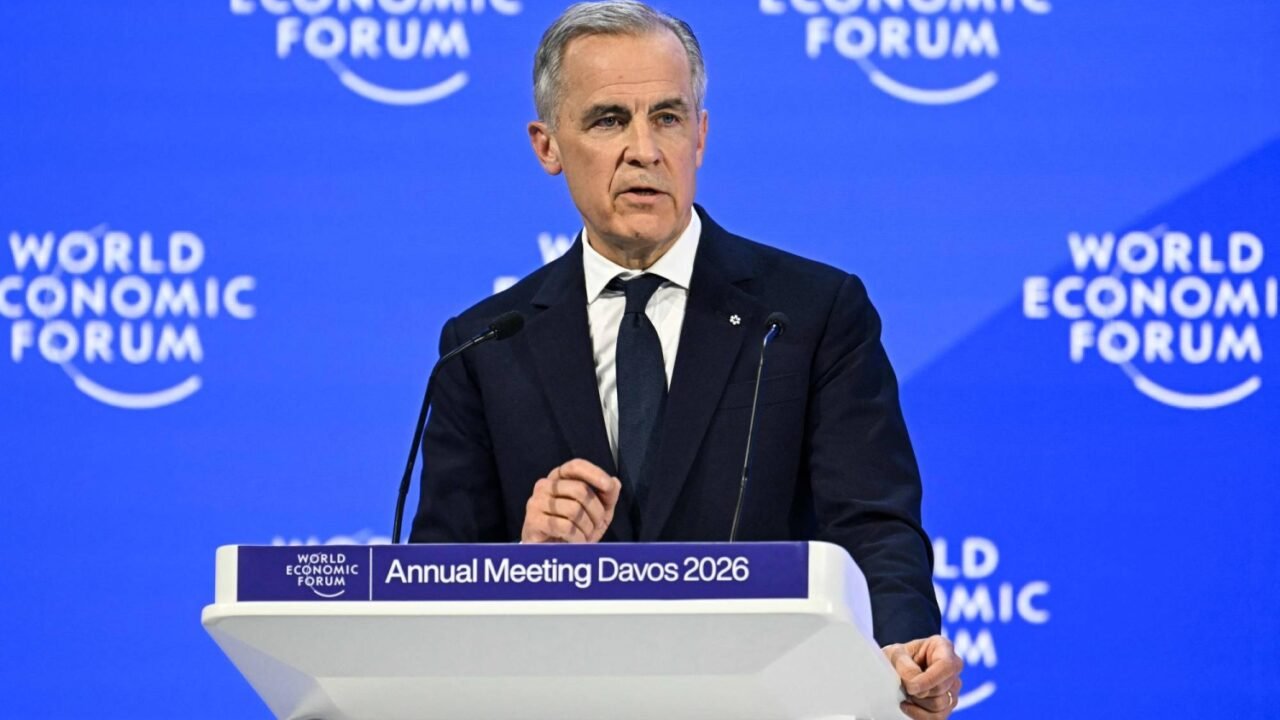 El primer ministro de Canadá, Mark Carney, en Davos, da por muerto el “orden basado en reglas” y llama a las potencias medias a coordinarse frente a la coerción