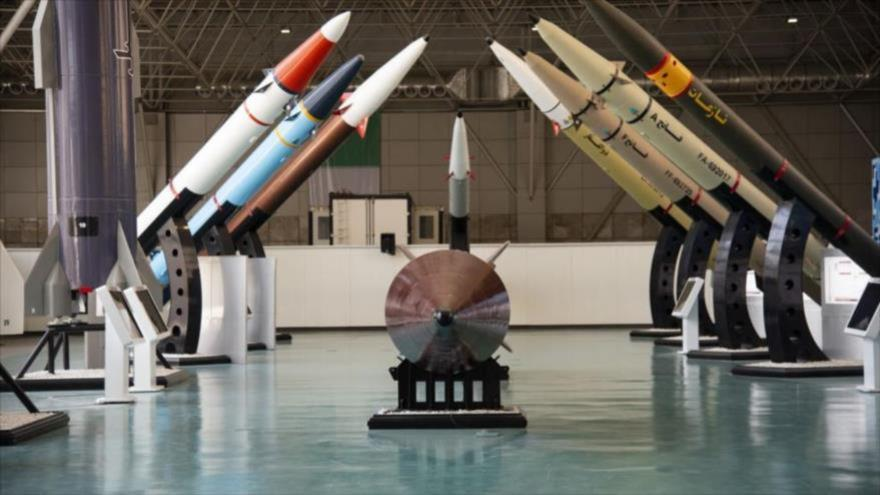El martillo de la guerra: Irán duplica su producción de armas bajo el fuego imperial mientras el complejo militar-industrial global celebra