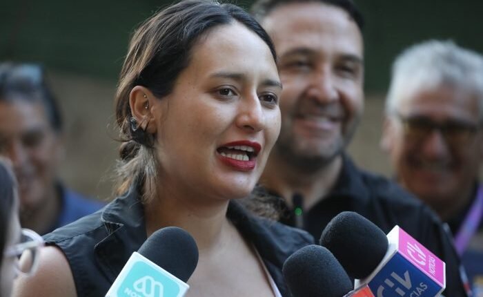 Alcaldesa-Javiera-Reyes-700x430
