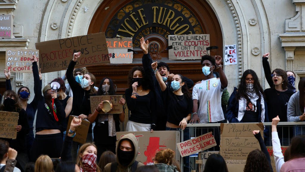 La rebelión de la juventud precarizada en Francia: el Estado burgués responde con represión masiva al colapso de la educación pública